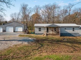 1510 Reevesville Rd, Grantsburg, IL 62943
