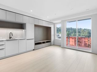 2015 Saint Johns St #412, Pt Moody, BC V3H2B3