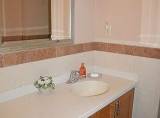 3 Rutledge Rd, Pine Brook, NJ 07058