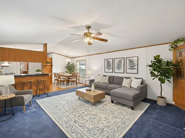 5725 Cabot Dr, Mounds View, MN 55112