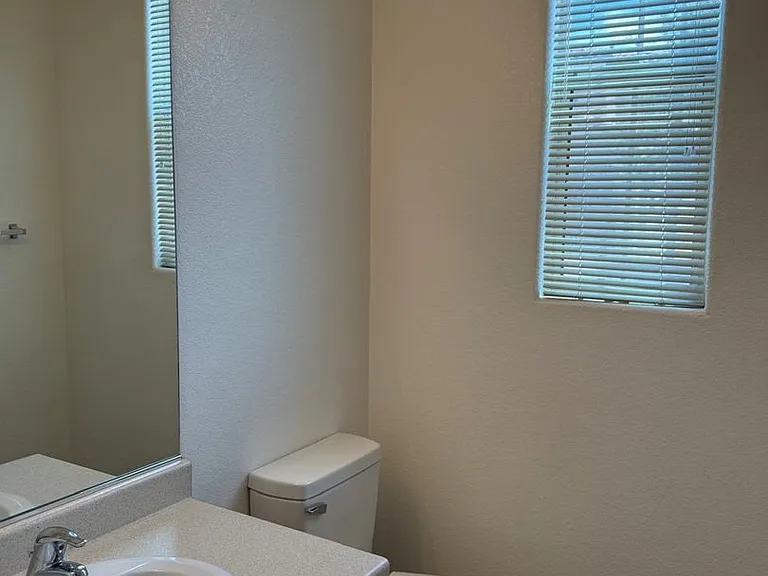 1260 Oak Village Ave — Photo 12