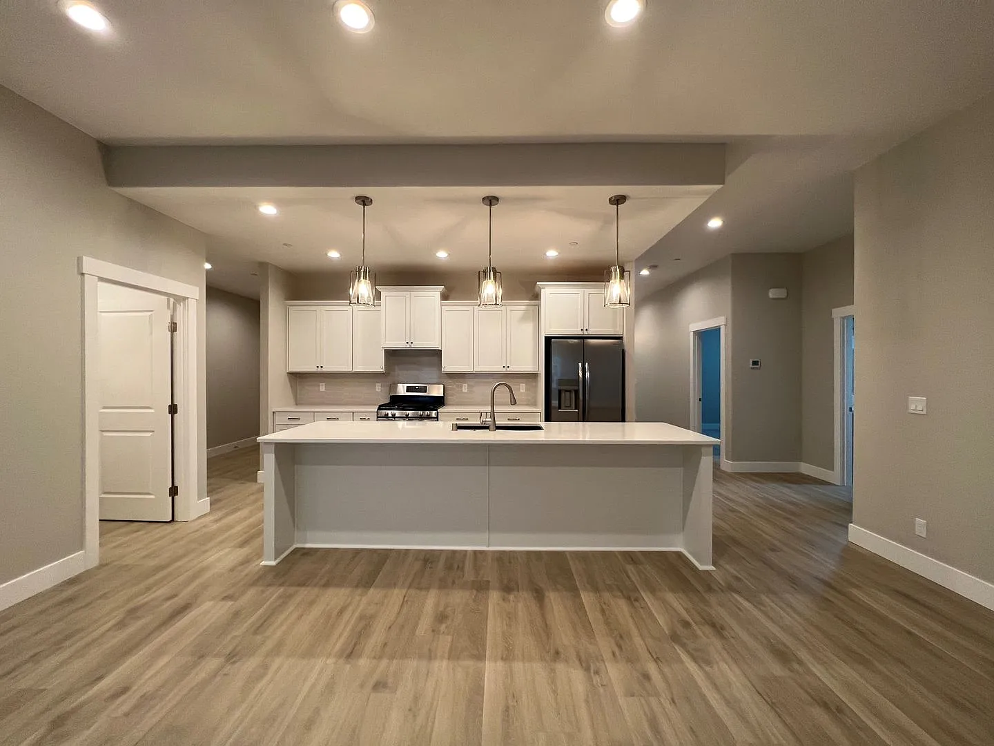 Gorgeous West Richland Home Near Country Mercantile — Photo 1