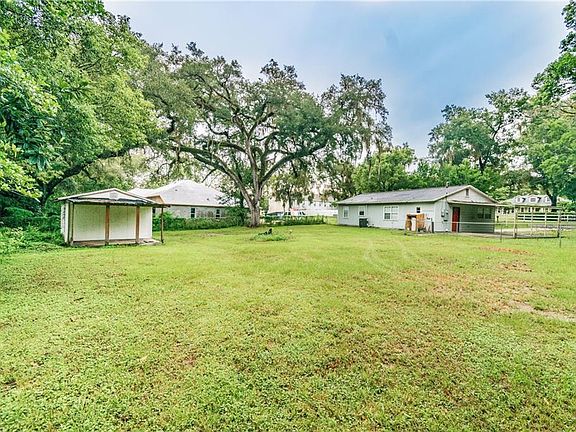 3rd image of 37322 Poinsettia Ave