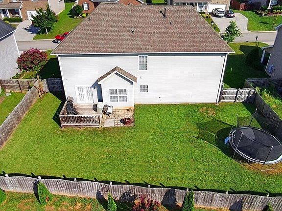 2nd image of 2843 Southwinds Cir