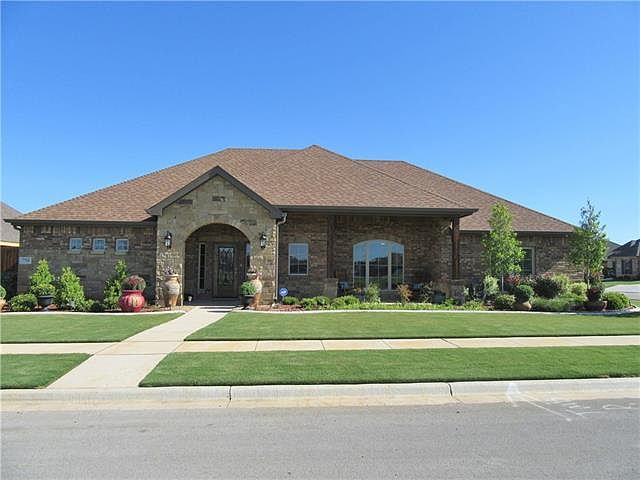 1st image of 750 Mossy Oak Dr
