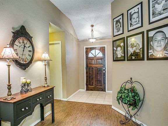 5th image of 1521 Winter Park Ln
