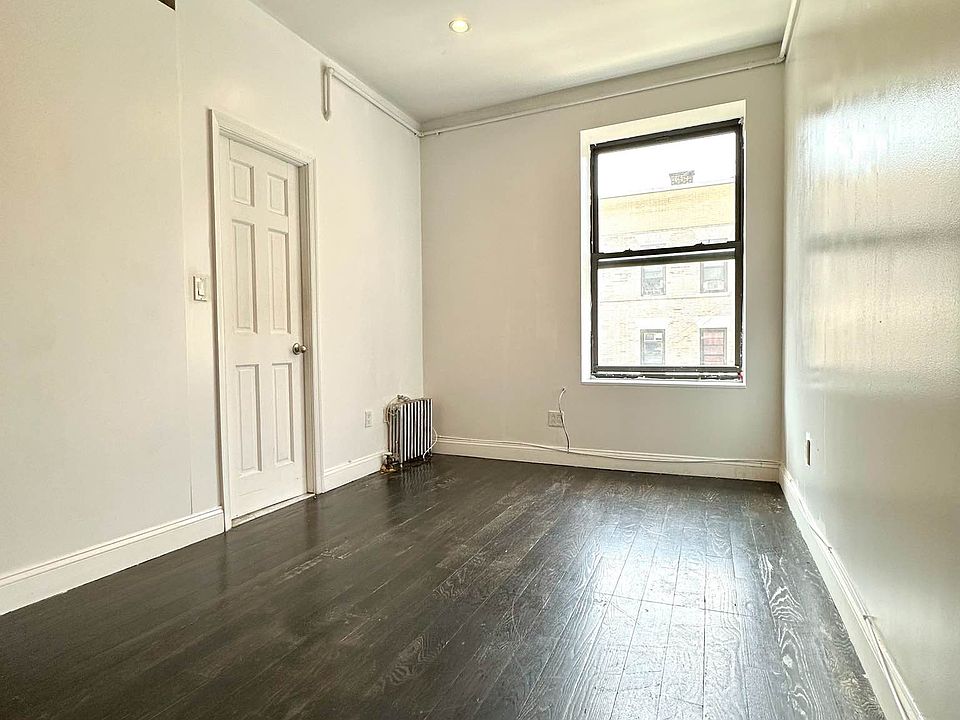 1st image of 221 E Broadway APT 15