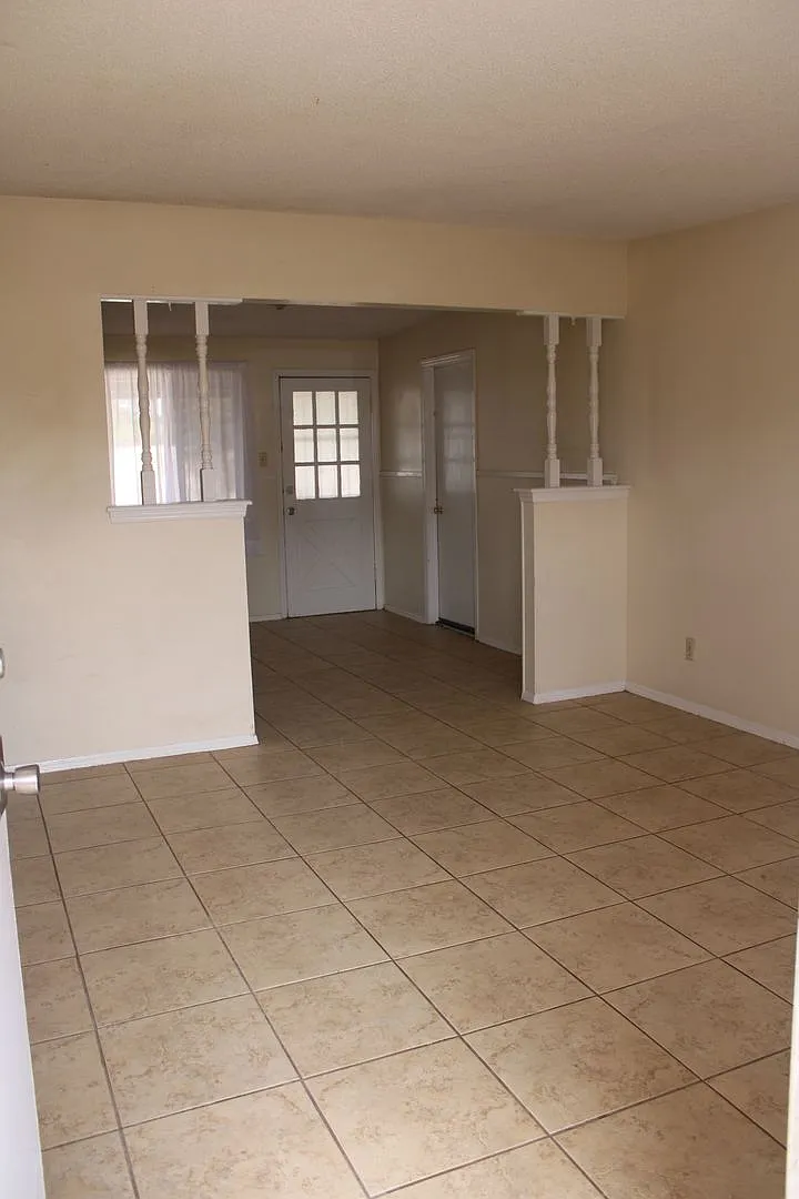 Building Photo - 10452 Persephone Dr
