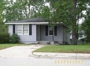 306 E 11th St, Alma, GA 31510