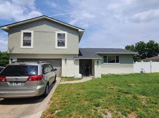 1st image of 6037 Silk Oak Dr