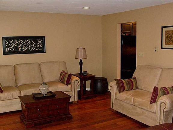 2nd image of 200 Heroux Blvd Unit 2004