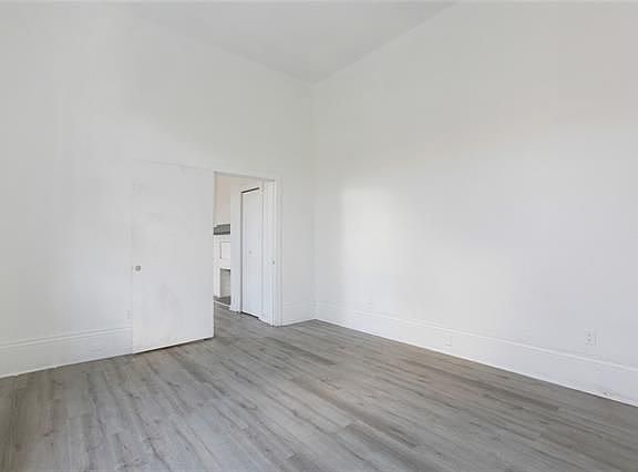 3rd image of 2423 Magnolia St Unit B