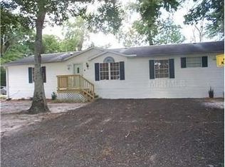 24223 Possum Rd, Astor, FL 32102