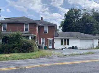 809 Mount Joy Rd, Manheim, PA 17545