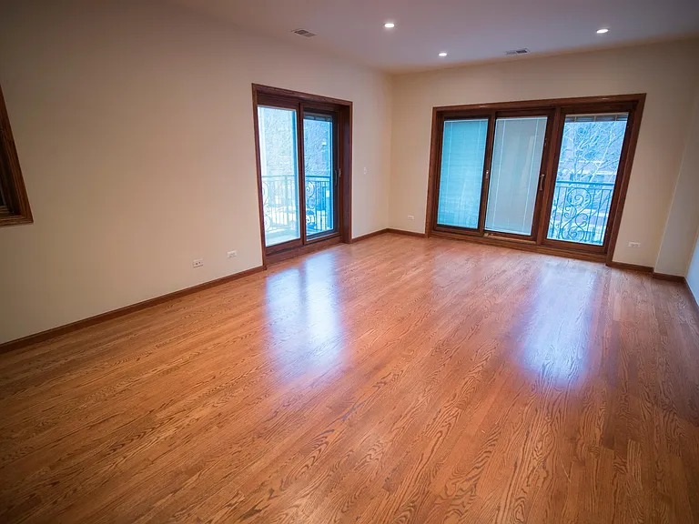 670 N Peoria St #2 — Photo 23