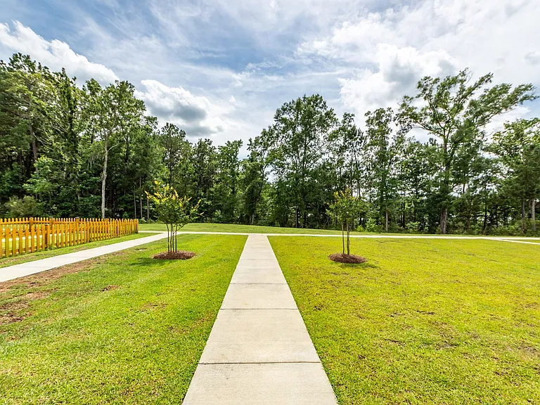 359 Herty Park Dr — Photo 43