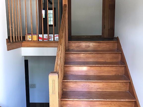 2nd image of 1038 Revere Ct