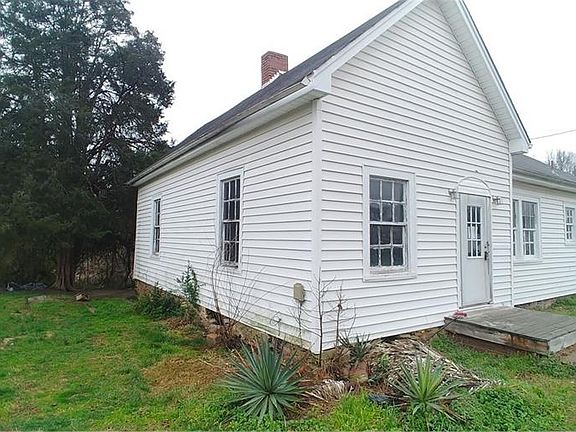 4th image of 1019 N Scales St