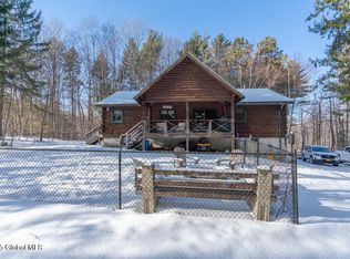 57 Lincoln Mountain Rd, Corinth, NY 12822