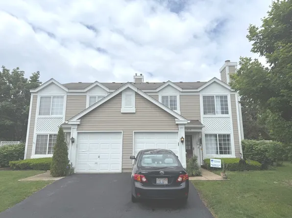 454 Paul Revere Ct, Aurora, IL 60504