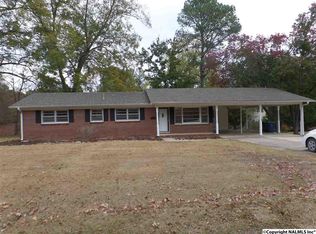804 Colonial Dr NE, Arab, AL 35016