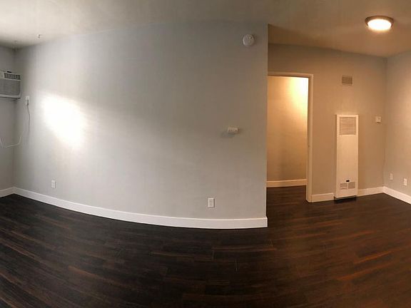 4th image of 920 Westbourne Dr APT 3