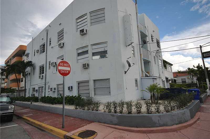 1st image of 420 78th St APT 21