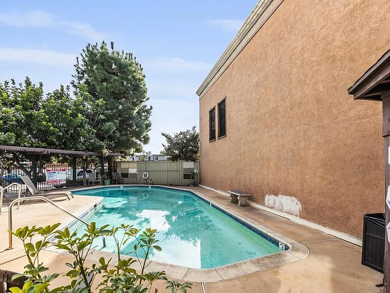 3142 Midway Dr #B303 — Photo 17