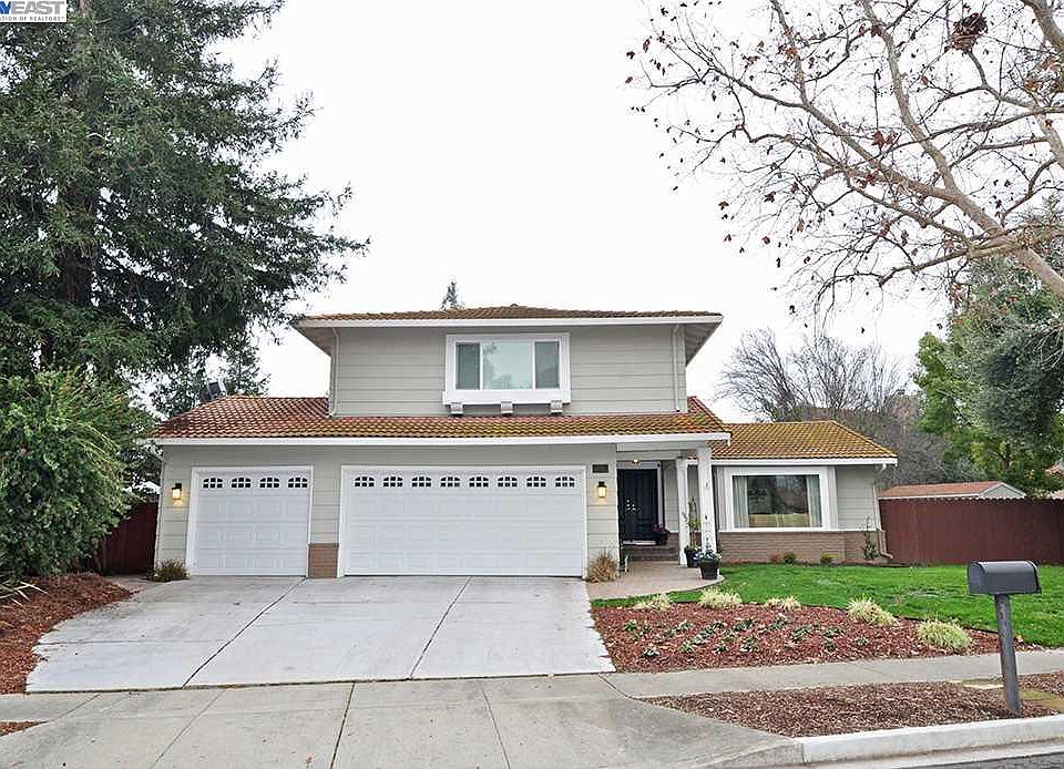2nd image of 4918 Sutter Gate Ave