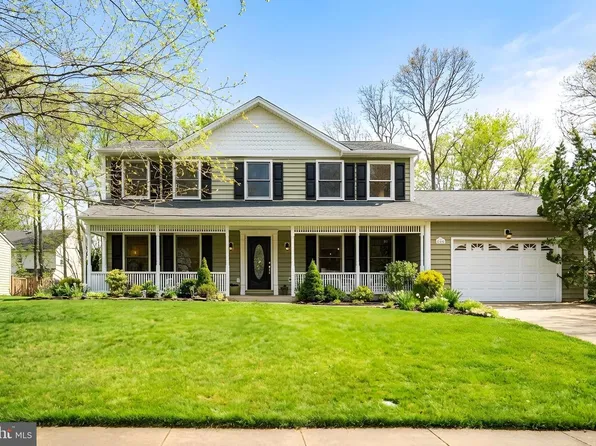 8224 Stacey Rd, Alexandria, VA 22308