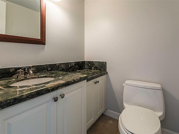 5th image of 1020 Meridian Ave APT 816