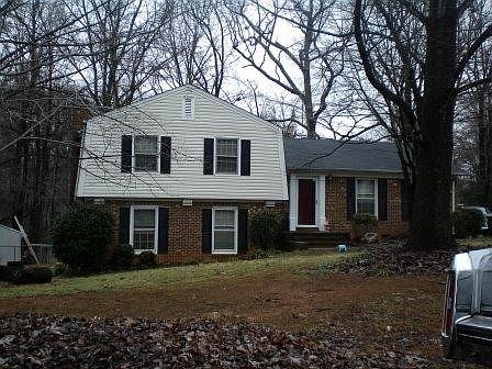 1st image of 303 Leland Dr