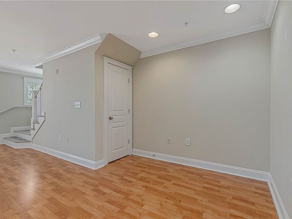 5th image of 1725 Harvey Mitchell Pkwy S APT 1331