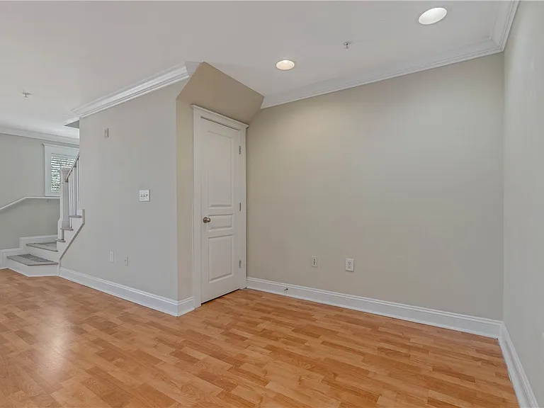 1725 Harvey Mitchell Pkwy S #1530 — Photo 6