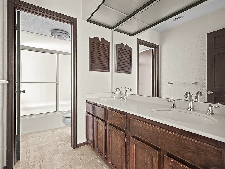 5856 Mira Serena Dr — Photo 17