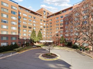 1011 Arlington Blvd APT 444, Arlington, VA 22209