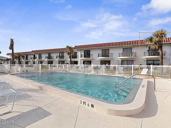 4th image of 3900 S Ocean Shore Blvd APT 25