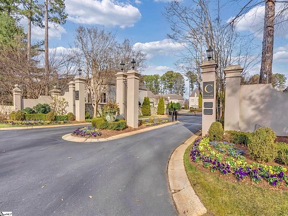 2nd image of 213 Castellan Dr