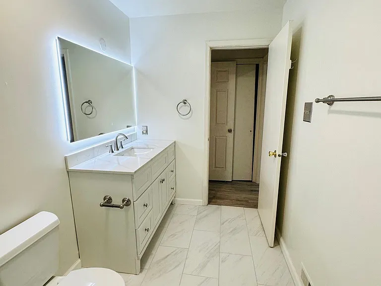 22 Wyckwood Ct — Photo 27