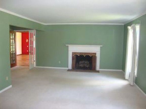 4th image of 57 Courtland Dr