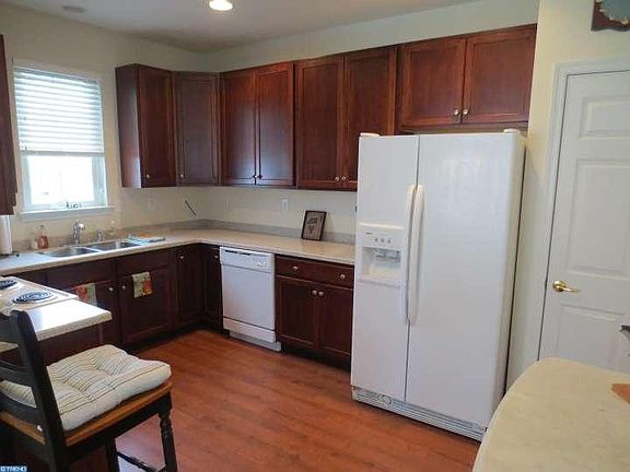 5th image of 3558 Dogwood Dr