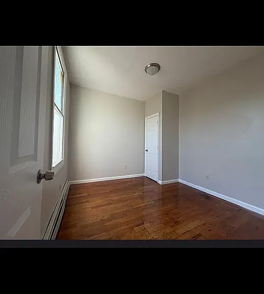 311 S 6th St #6C — Photo 5