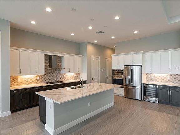 4th image of 9069 Artisan Way