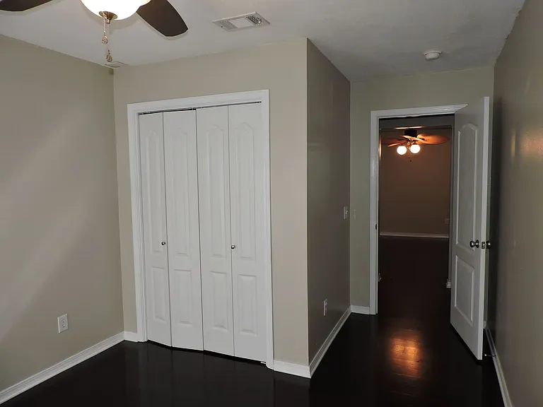 147 Creekview Dr — Photo 13