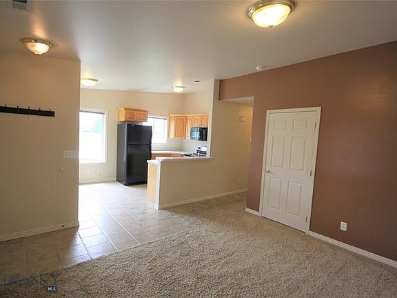 5th image of 3410 W Babcock St #3410-4