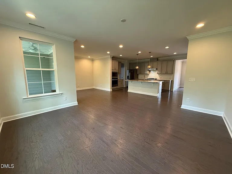 1037 Lakebrink Dr — Photo 12