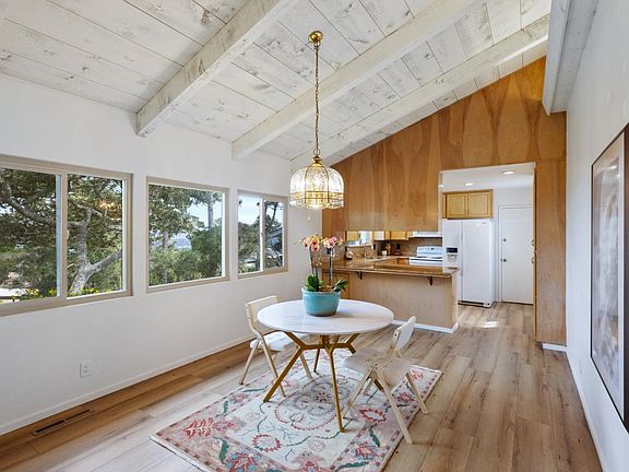 4th image of 691 Fernwood Ave