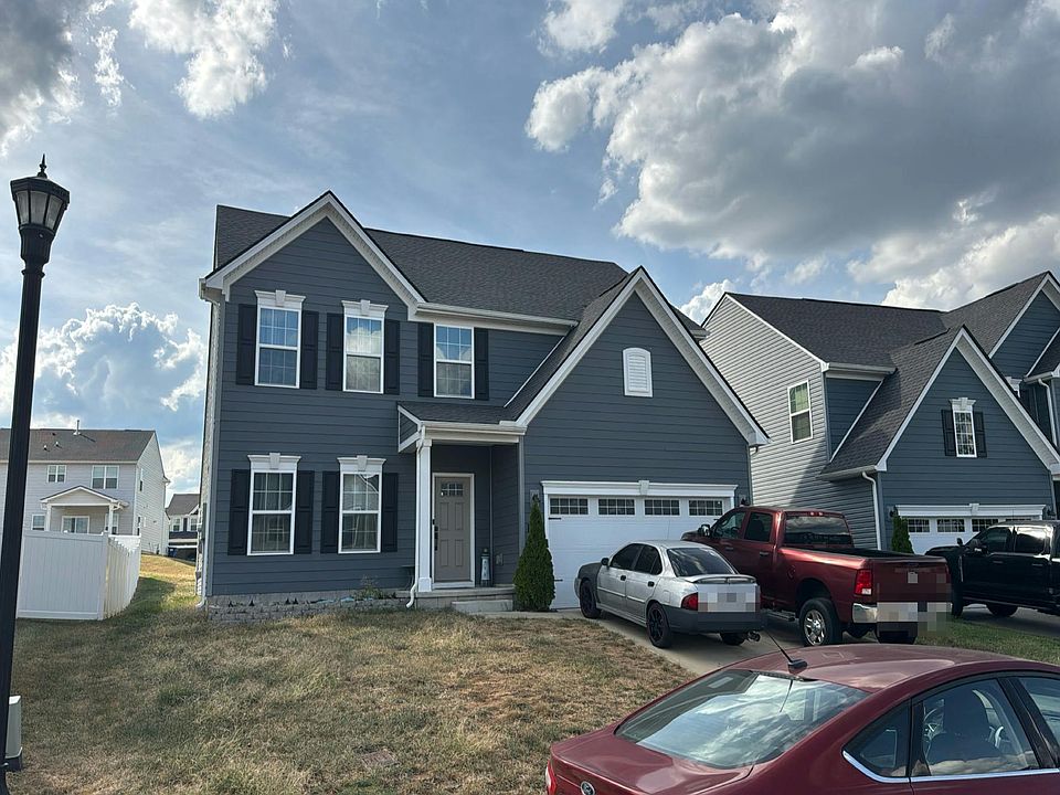 1st image of 834 Raintree Dr