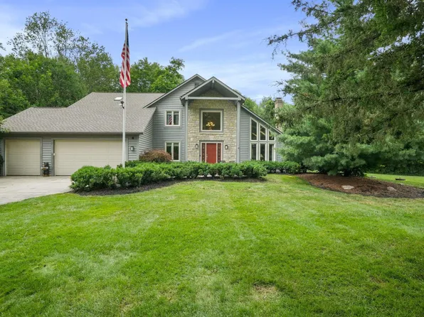 7832 Country Brook Ln, Reynoldsburg, OH 43068