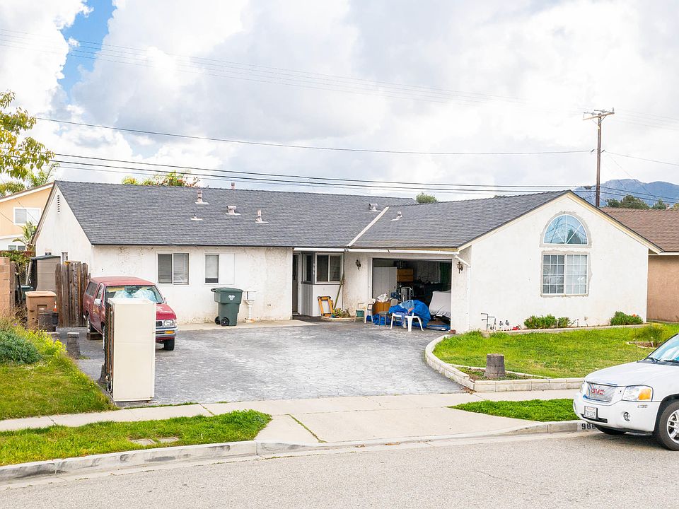 1st image of 986 Sharon Dr